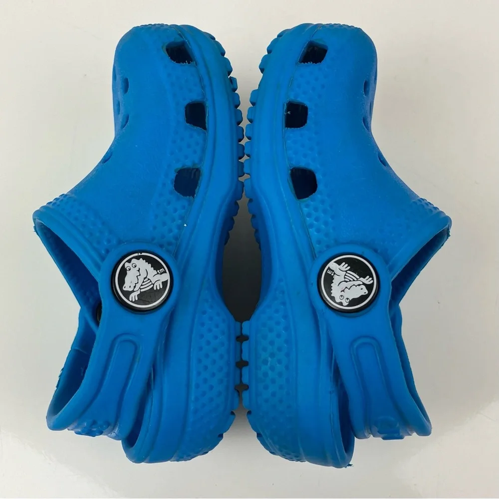 Crocs Unisex Kids Size C4 Blue Slip On Clogs Water Shoes